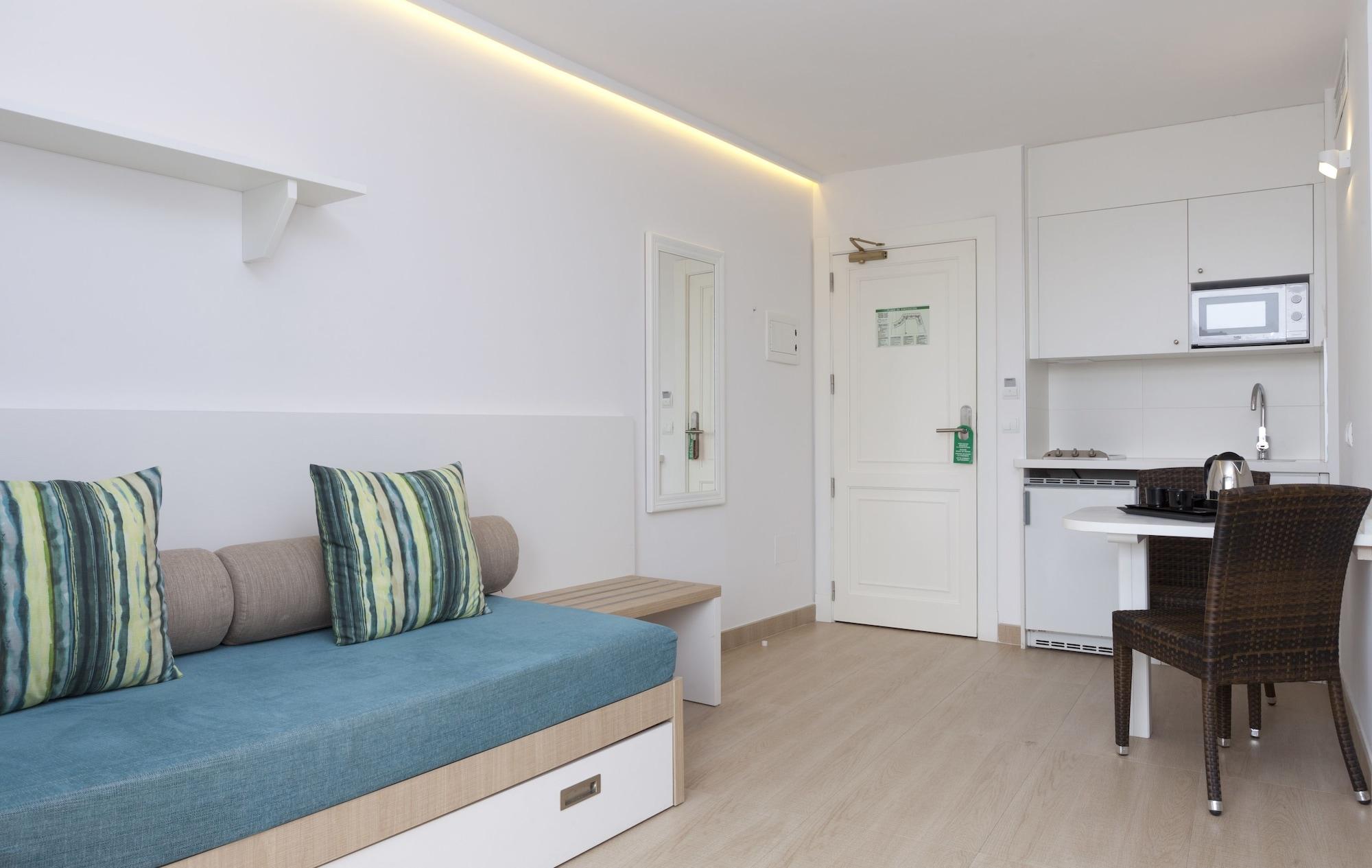 Marvell Club Hotel & Apartments サンアントニオアバド エクステリア 写真