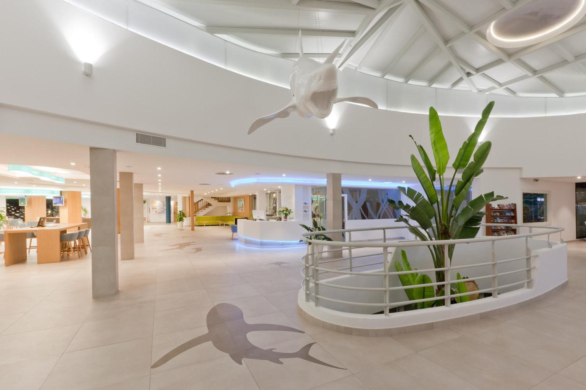 Marvell Club Hotel & Apartments サンアントニオアバド エクステリア 写真